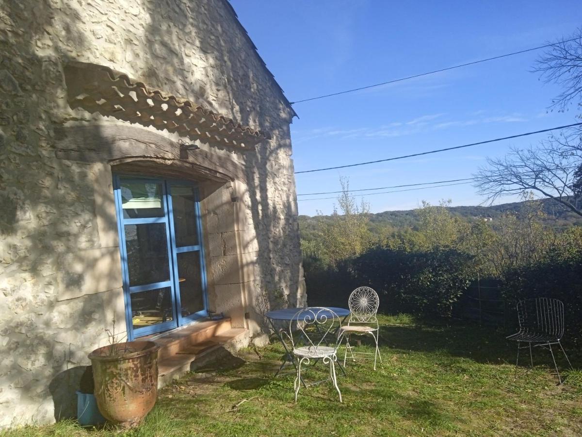 Mas En Pierres Seches Avec Piscine Lussan (Gard) Exterior foto
